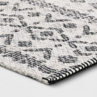  Diamond Printed Accent Aztec Rug Black - Opalhouse™